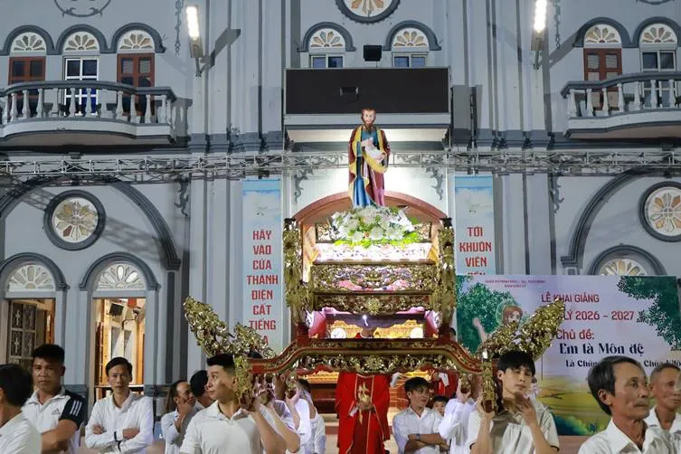 RỘN RÀNG NGÀY MỪNG KÍNH THÁNH MÁTTHÊU – QUAN THẦY GIÁO KHU II