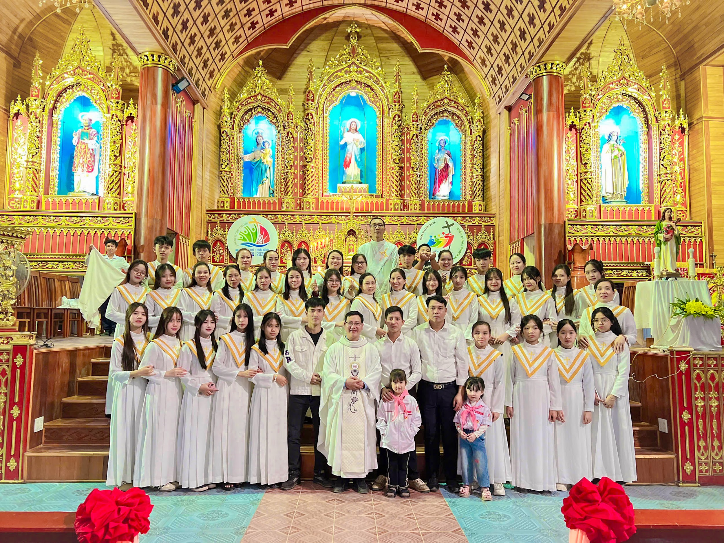 THÁNH LỄ CHÚA KITÔ VUA  MỪNG BỔN MẠNG CA ĐOÀN SAO MAI THÁNH CECILIA