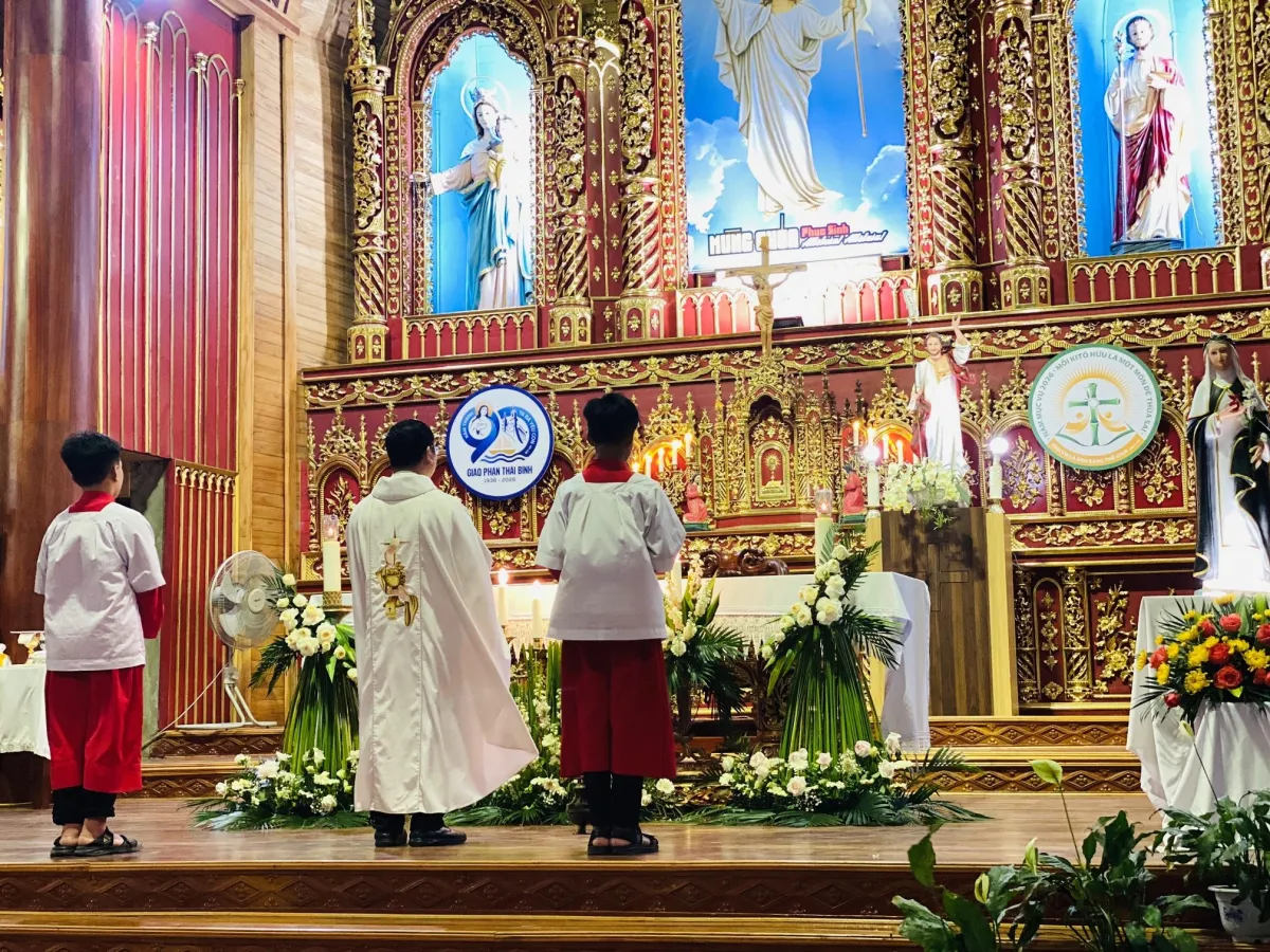 THÁNH LỄ MỪNG KÍNH QUAN THẦY DÒNG BA ĐA MINH