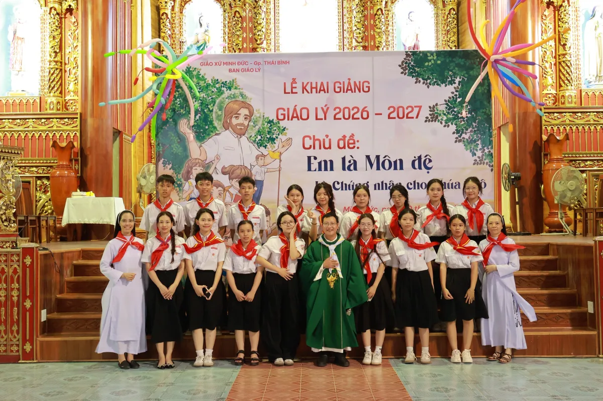 GIÁO XỨ MINH ĐỨC KHAI GIẢNG NĂM HỌC GIÁO LÝ 2026–2027